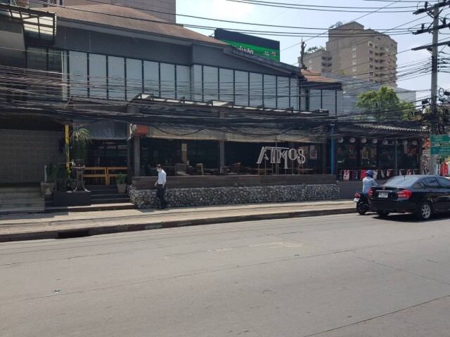 สำรวจ 3 ร้านอาหารย่านทองหล่อ-เอกมัย หลังพบผู้ติดเชื้อโควิด-19