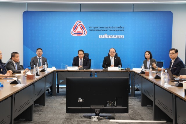 ส.อ.ท. มอบหน้ากากผ้า 100,000 ชิ้น ให้10 โรงพยาบาลรัฐ