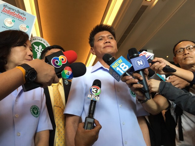 "สาธิต" เผย ยังไม่ทราบโควิด-19 ระบาดใส่ "แมทธิว ดีน"