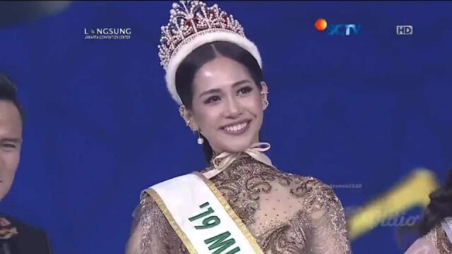 "บิ๊นท์ สิริธร"ประทับใจประกบ 2 สาวงามระดับโลก