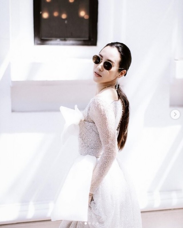 คนบันเทิงพร้อมใจเปิดพื้นที่พ่อค้าแม่ค้าฝากร้านในไอจี