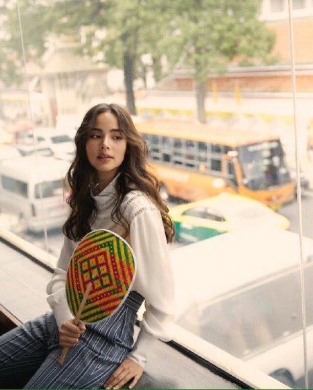 "ญาญ่า" เดือดร้อน ทวิตปลอม โพสต์ถึง "รัฐบาล"