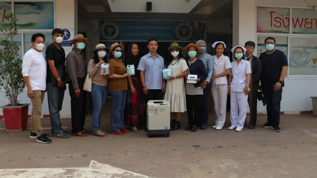 ชมรมปันสุข ร่วมกันมอบหน้ากากอนามัย แก่โรงพยาบาลเขาค้อ