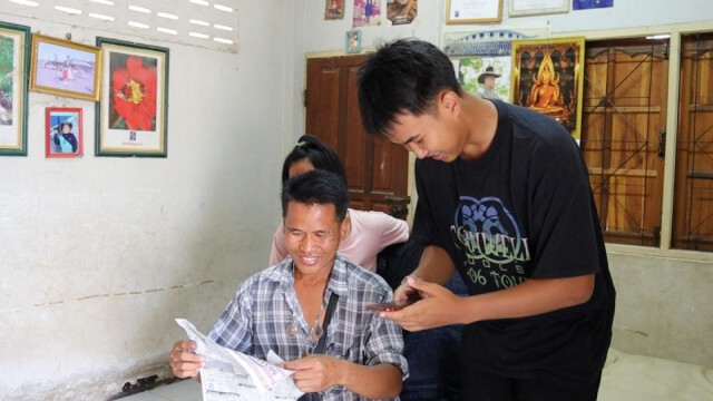 หนุ่ม รปภ. ดวงเฮงถูกหวย 6 ล้าน หลังถูกแม่ค้ายัดเยียดให้ซื้อ