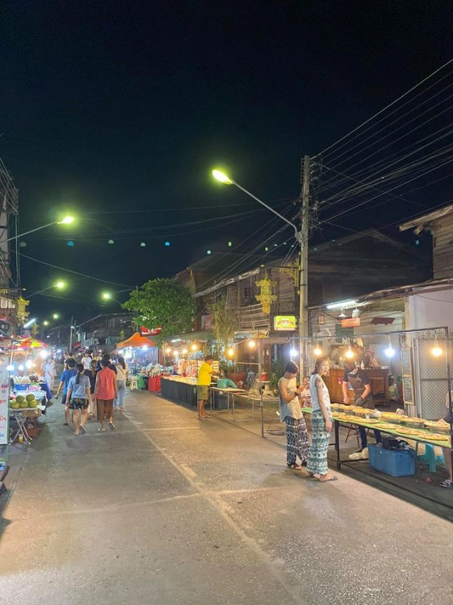 งดจัด! "กาดกองต้า" ลำปาง หนีโควิด-19