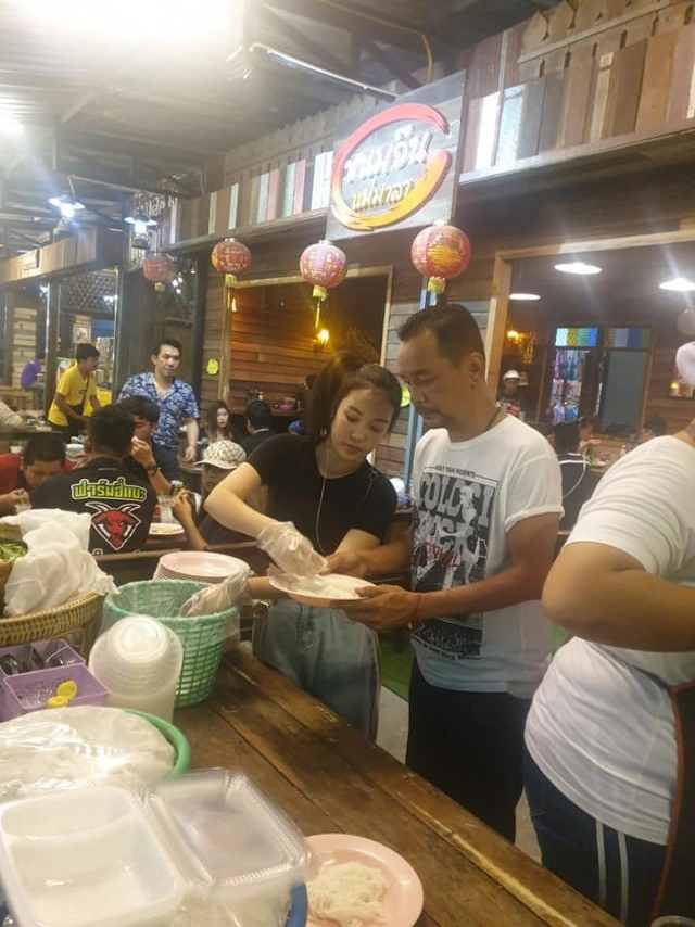 "มาลา" เมีย "เท่ง เถิดเทิง" ประกาศ!! ปิด ร้านขนมจีนแม่มาลา หนีโควิด-19