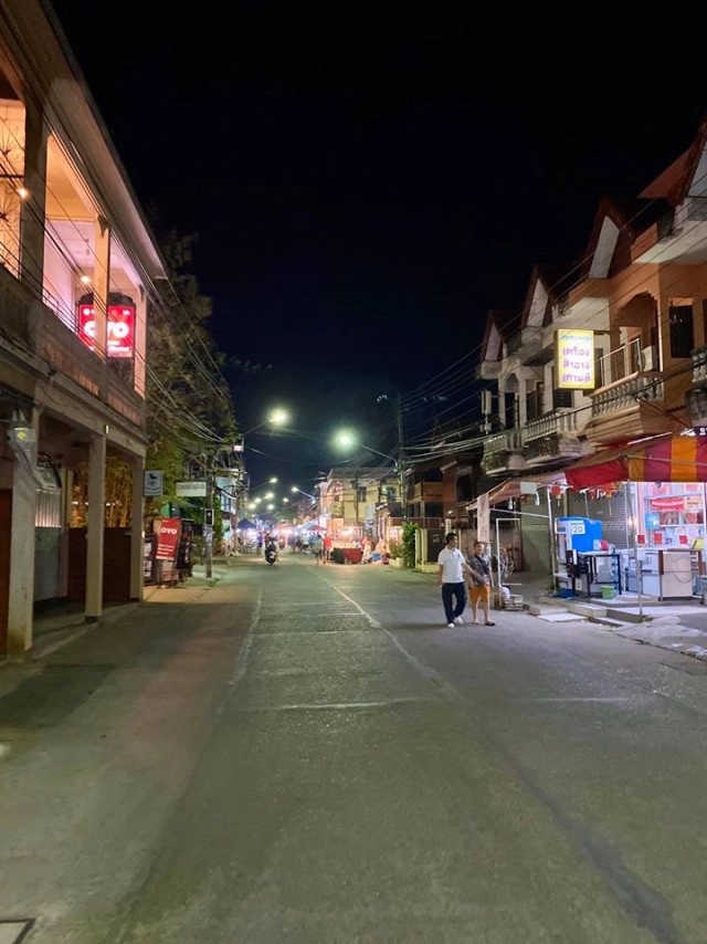 งดจัด! "กาดกองต้า" ลำปาง หนีโควิด-19