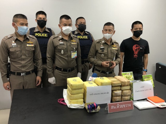 ตำรวจจับยึดแหล่งพักยาบ้า ย่านห้วยขวาง เตรียมขยายผลนายทุน
