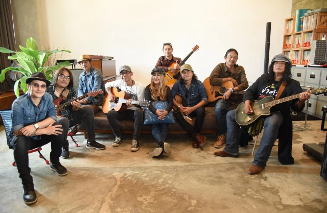 รถไฟดนตรี ส่งเพลงให้กำลังใจ ทุกฝ่ายจับมือฝ่าวิกฤติไปด้วยกัน