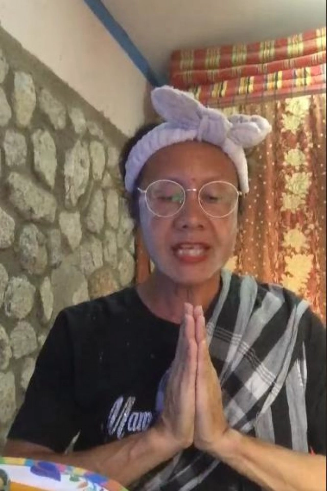 ฮาสนั่นโซเชียล! เปิดคลิป นักร้องหมอลำ "สวดส่งไล่โควิด19"