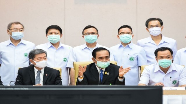 "ประยุทธ์" เตือน! สั่งย้าย "ผู้ว่าฯ" หากล้มเหลวสกัด โควิด-19