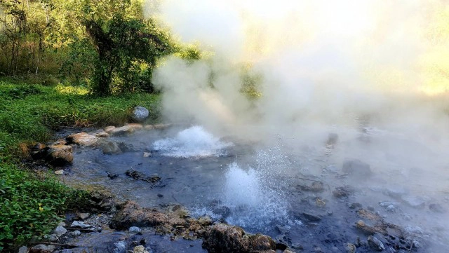 "อุทยานฯห้วยน้ำดัง" ปิดบ่อน้ำพุร้อน 2 แห่ง สกัด "โควิด-19"