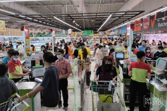 บิ๊กซี ยัน เปิดบริการทุกสาขาตามปกติ หลังข่าวปิดห้าง แห่ตุนอาหารเพียบ