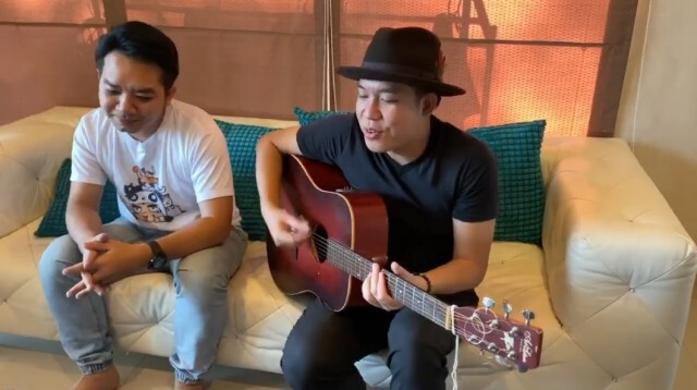 หมอแล็บฯ ควง "จั้ม colorpitch" ส่งต่อเพลง "รักนะ 2 เมตร"