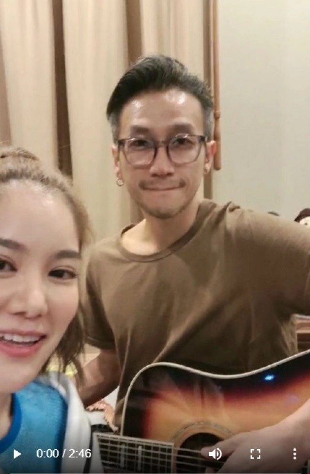 "ตูน" ควง "ก้อย" มาส่งเพลงให้กำลังเจ้าหน้าที่ ต่อสู้กับไวรัสโควิด