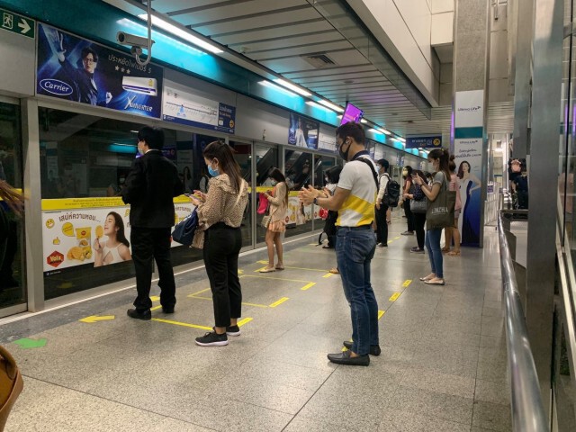 รฟม. เพิ่มมาตรการเพิ่มระยะห่างทางสังคมในระบบรถไฟฟ้า MRT