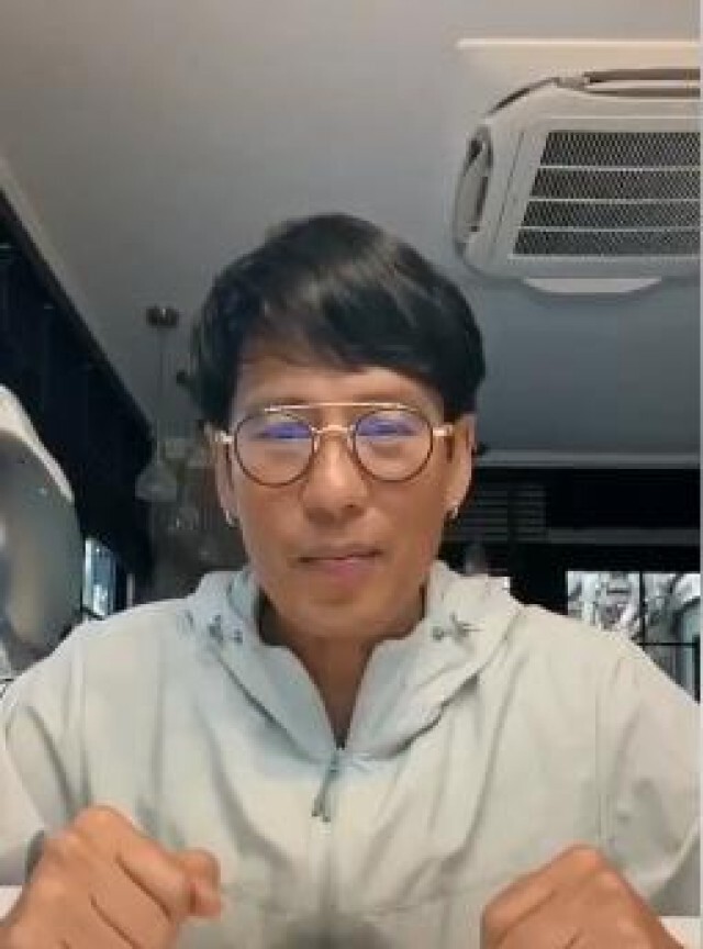 "เบิร์ด ธงไชย" เเนะทุกคน "ให้มองวันกักตัว เป็นครอบครัวกันดีว่า"