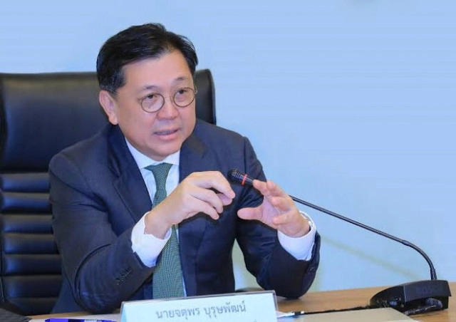 ทส.เร่งเดินหน้าแก้ไขปัญหาที่ดินชุมชนเมืองระนอง