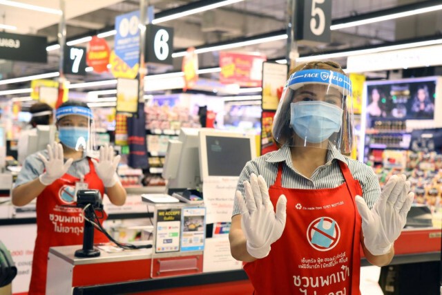 ท็อปส์-แฟมิลี่มาร์ท ยกระดับดูแลลูกค้า – พนักงาน ปลอดภัยจากโควิด-19