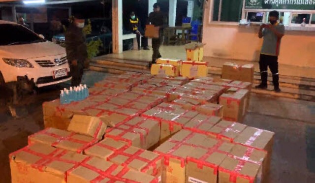 ด่านทหารจับเจลล้างมือ 10,500 ขวด ไม่มีเอกสารการนำเข้า - ส่งออก