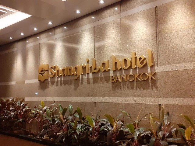 พนง.โรงแรมแชงกรี-ลา สุดปลื้ม!! โรงแรมจ่ายเงินเดือนให้ แม้โดนพิษโควิด-19