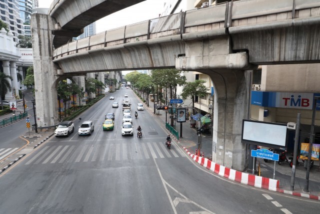 ผู้ว่าฯกทม สั่ง! ทุกร้านค้า-ร้านสะดวกซื้อปิดบริการ เที่ยงคืน-ตี 5