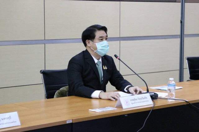 "สุริยะ" สั่งแจกหน้ากากผ้าฟรีให้ปชช.ทางไปรษณีย์ 10 ล้านชิ้น