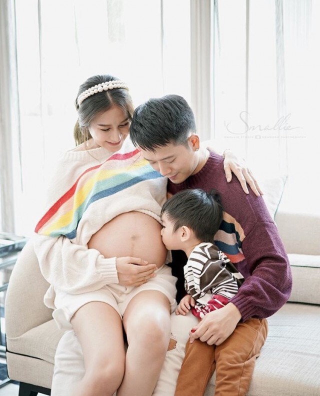 เนย-โชติกา คลอดลูกคนที่ 2 แล้ว  "น้อง ลลิณ"