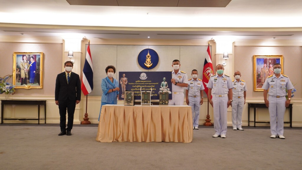 "มูลนิธิราชสกุลอาภากร" ได้มอบเครื่องช่วยหายใจ จำนวน 3 เครื่อง มูลค่า 1,5000,000 บาท "มูลนิธิราชสกุลอาภากร" ได้มอบเครื่องช่วยหายใจ จำนวน 3 เครื่อง มูลค่า 1,5000,000 บาท