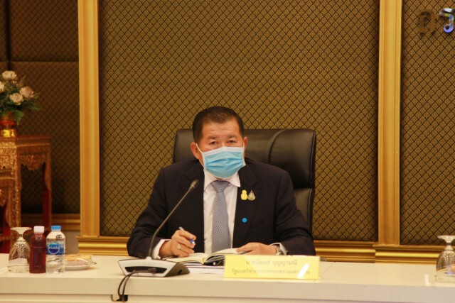 นิพนธ์ กำชับ ผู้ว่าฯ ทั่วประเทศ ใช้กลไกท้องที่-ท้องถิ่น สแกนกลุ่มเสี่ยงในพื้นที่กักตัว
