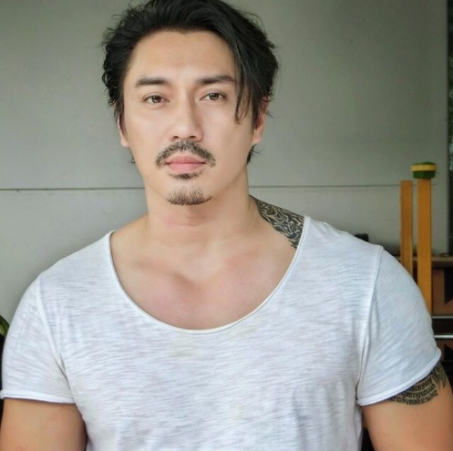 "เอ พศิน" เปิดคำทำนายนอสตราดามุส ลั่น! แม่นยำจนน่าตกใจ