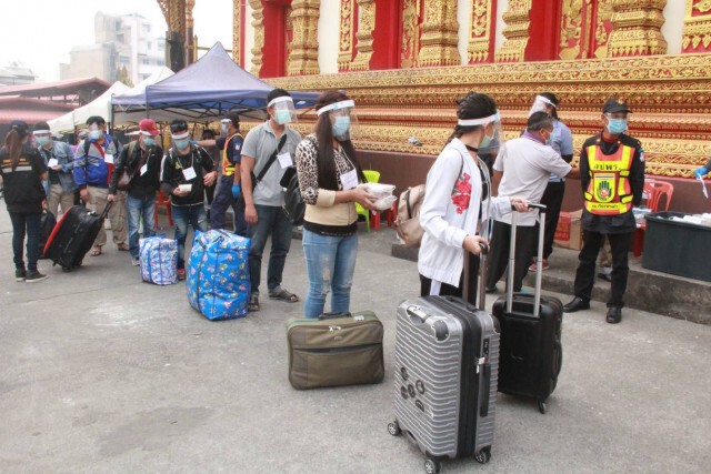 ส่งตัว "แรงงานชาวเมียนมา" ตกค้างหน้าด่านแม่สายกลับประเทศแล้ว