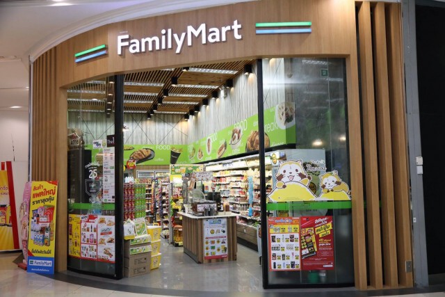 ท็อปส์-แฟมิลี่มาร์ท ล็อคราคาสินค้า 90 วัน สู้โควิด-19