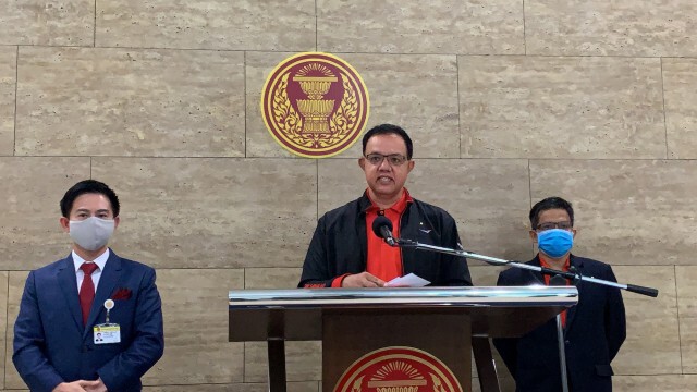 "ดร.อิสระ" จับมือไปรษณีย์ไทย จัดส่งหน้ากากอนามัยผ้าสำหรับเด็กฟรี