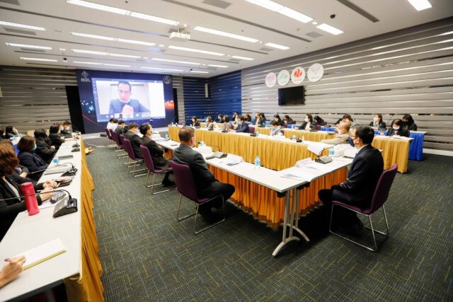 คปภ. ออกเกณฑ์ประกันแบบ "Digital Face to Face" สู้ภัยโควิด-19