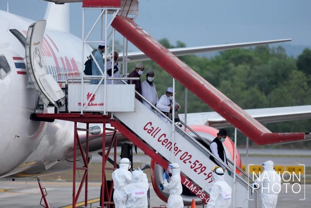 ส่อติดโควิดกว่าครึ่ง! กลุ่มดะวะห์กลับจากชุมนุมทางศาสนาที่อินโดฯ