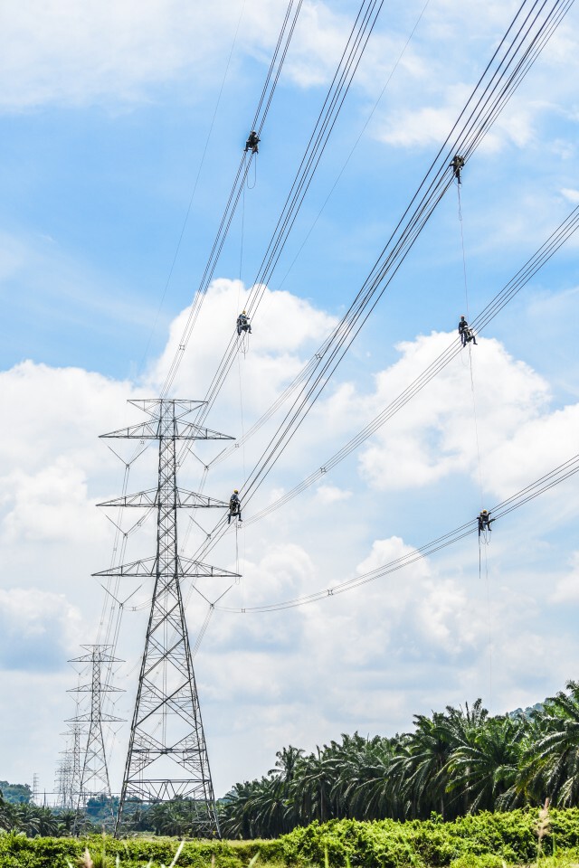 3 การไฟฟ้าจัดทีมเฉพาะกิจ 24 ชั่วโมง รองรับพายุฤดูร้อน