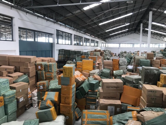 ปคบ. บุกจับแอลกอฮอล์ - ชุด"สกัดโควิด19" มูลค่า 113 ล้าน