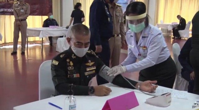 ผบ.ทสส. นำทีมกองทัพไทย บริจาคโลหิต สำรองช่วงโควิด