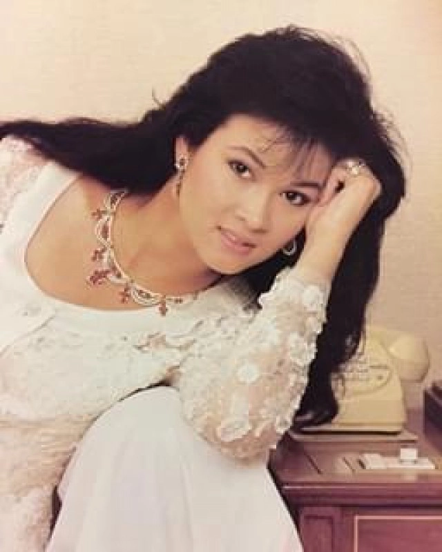 กูรูนางงาม เล่าขานตำนานยิ่งใหญ่ของ "ตั้ว กีรติ"