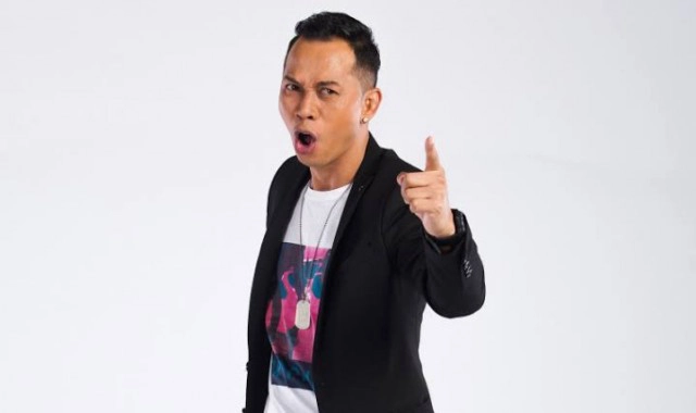 "สมจิตร" เปิดตัวเมนูใหม่ ณ "กู" โรตีชาชัก สาขาปากช่อง