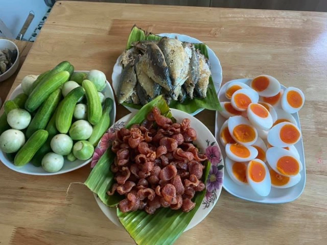 "สมจิตร" เปิดตัวเมนูใหม่ ณ "กู" โรตีชาชัก สาขาปากช่อง