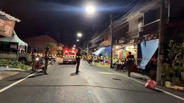 รวบแล้ว!! ลูกจ้างตลาดสดหาดใหญ่ยกพวกไล่ยิงคู่อริ!!