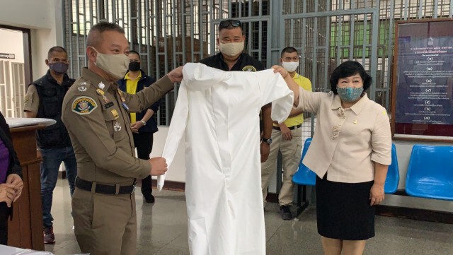 ตำรวจป่าไม้ร่วมหน่วยงาน แจกหน้ากากผ้า-Face shield