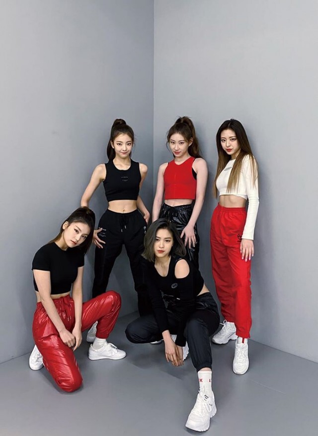 ยอดเข้าชม M/V "WANNABE" ของ ITZY ทะลุเกิน 90 ล้านวิว!