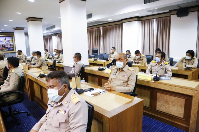 "มท.2"ลงปัตตานีถกรับมือโควิด-19