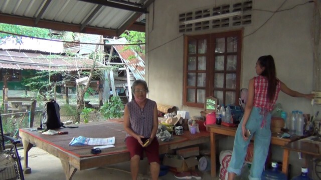 หลอกชาวบ้านรับลงทะเบียนโครงการ "เราไม่ทิ้งกัน"