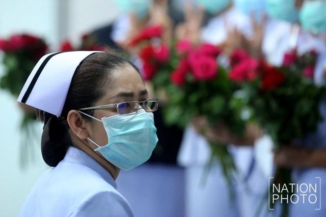 ศึกนี้เราต้องชนะ! หาดใหญ่ ส่ง "นักรบชุดขาว" กว่า 50 ชีวิต เสริมทัพสู้ "โควิด-19" ที่ภูเก็ต