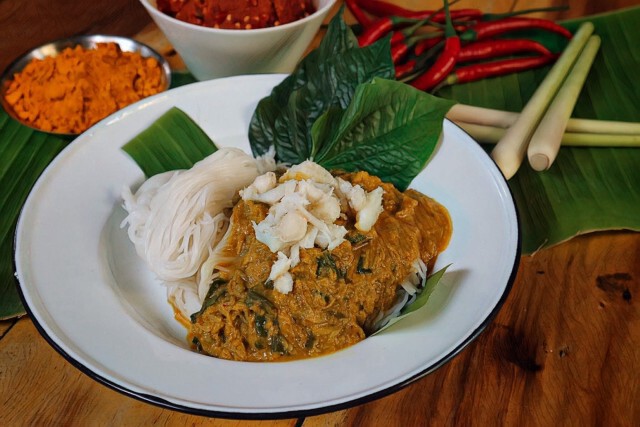 ร้านเด็ดเชียงใหม่! 35 บาท อิ่มจุใจสไตล์"ลานเริงปอย นิมมาน 7"