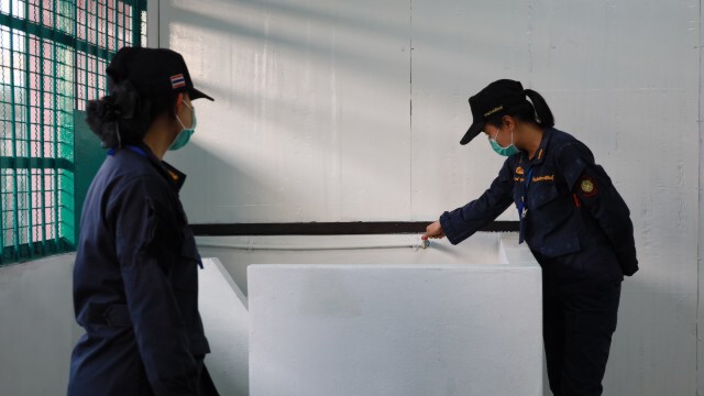 เรือนจำกาฬสินธุ์ตรวจเข้ม แยกห้องคัดกรองผู้ต้องขังป้องกันโรคโควิด-19
